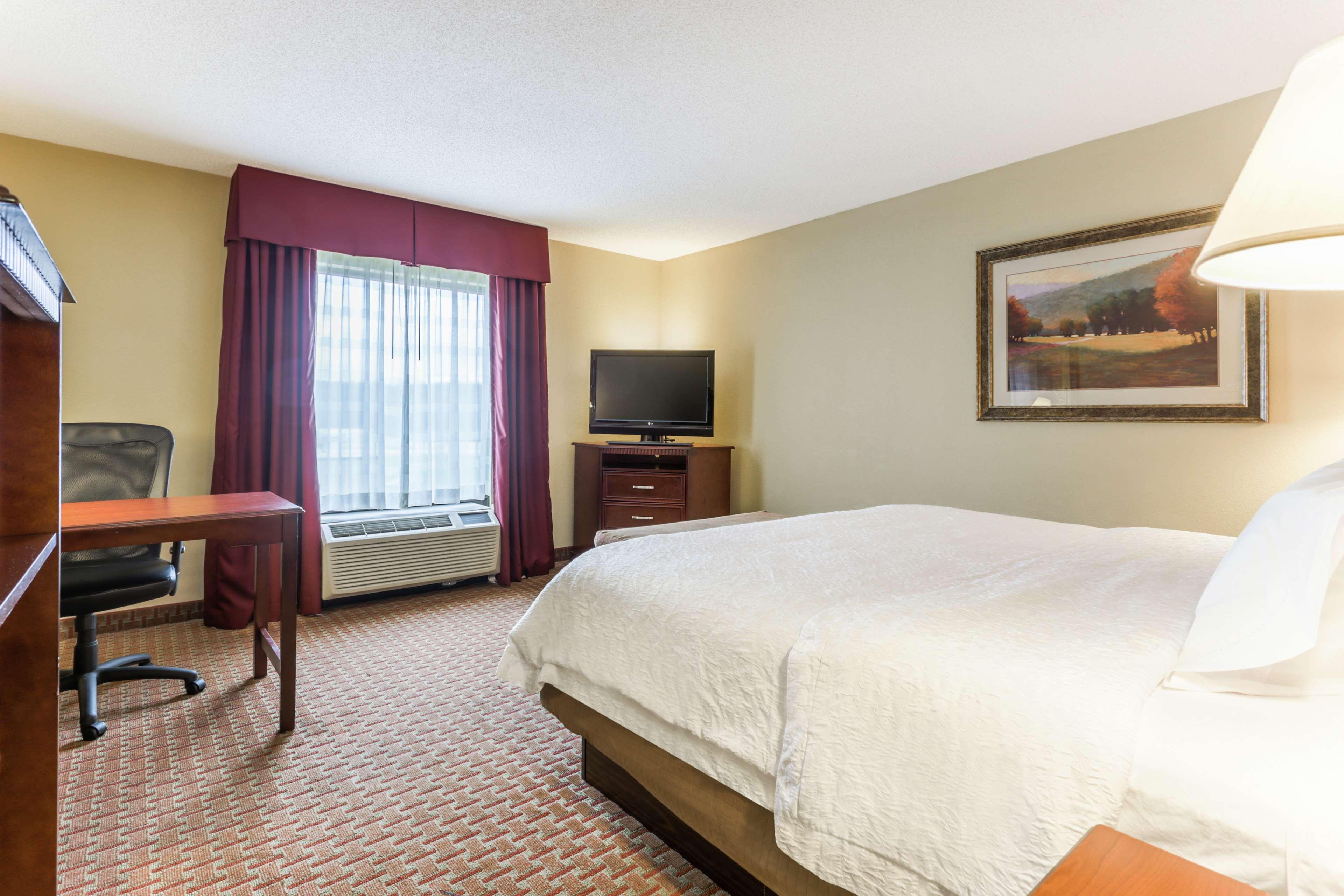 Hampton Inn Chattanooga-North Exterior photo