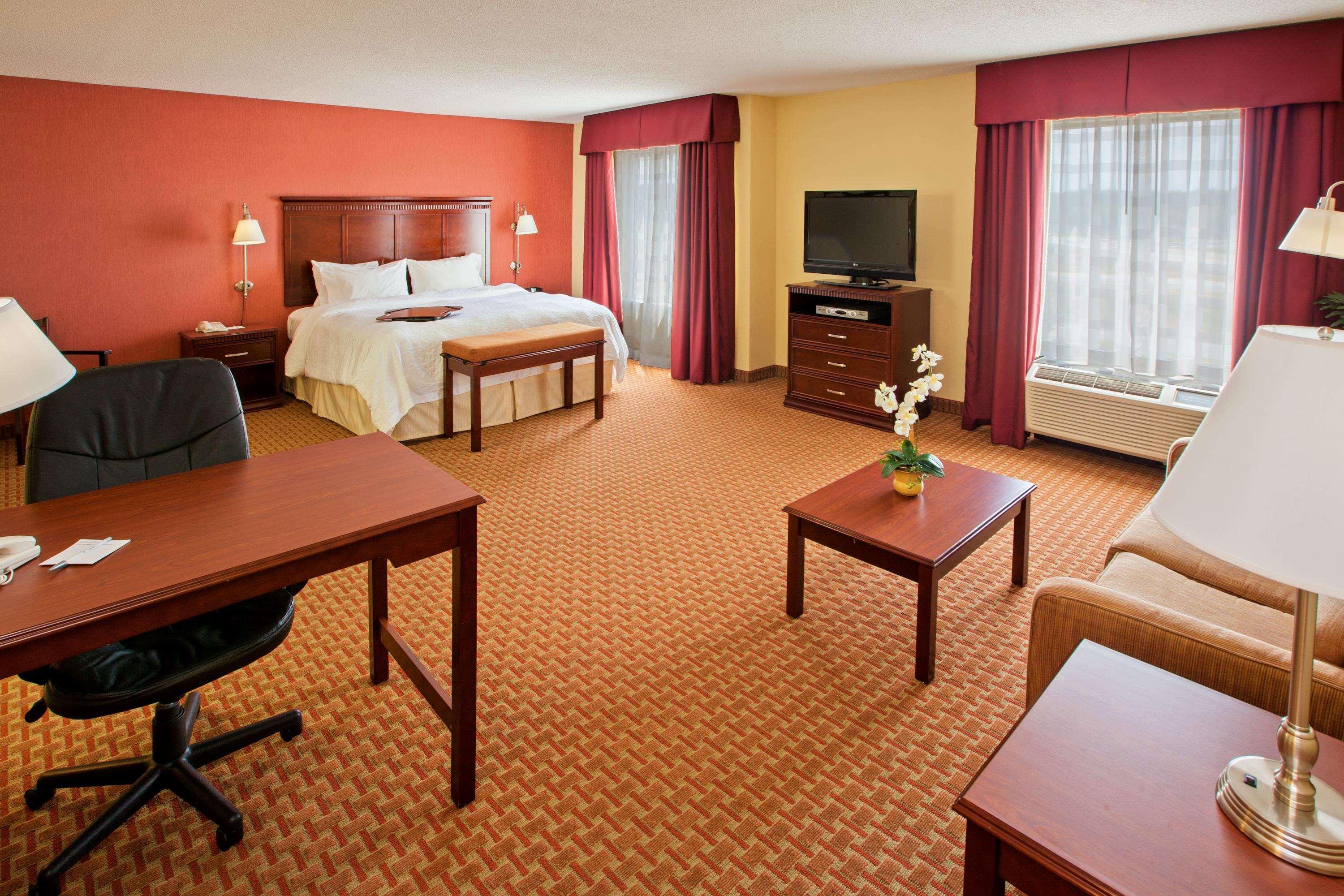 Hampton Inn Chattanooga-North Room photo